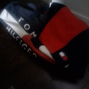 Tommy Hilfiger weekender duffle bag and scarf